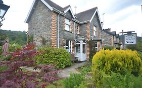 Gorphwysfa House B & B